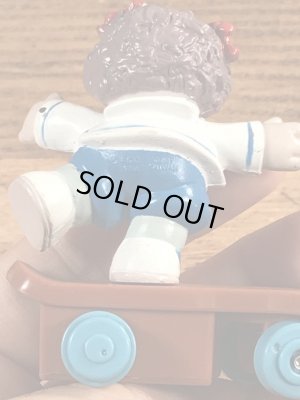 The Get Along GangのPortia Porcupineのヴィンテージゼンマイ式トイ