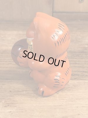 バスケットボールのガーフィールドのヴィンテージセラミックフィギュア