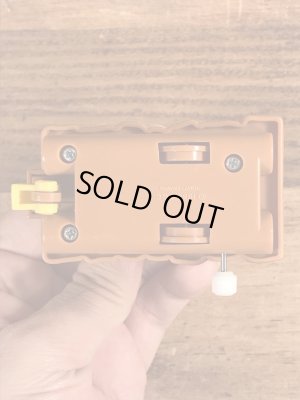 The Get Along GangのWoolma Lambのヴィンテージゼンマイ式トイ