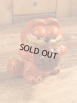 バスケットボールのガーフィールドのビンテージ陶器フィギュア