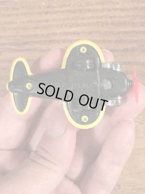 ポパイのオリーブのヴィンテージ飛行機型トイ