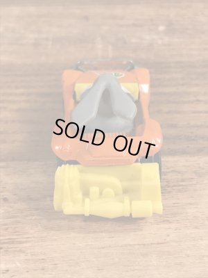 ルーニーテューンズのバッグスバニーのヴィンテージダイキャストミニカー