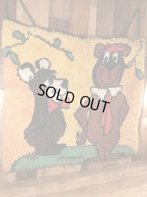 ハンナバーベラのヨギベアのビンテージラグマット