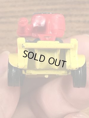 トム＆ジェリーのダイキャスト製のヴィンテージミニカー