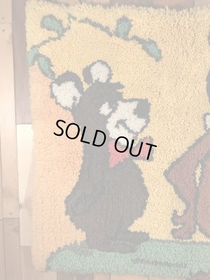 ハンナバーベラのヨギベアのビンテージラグマット