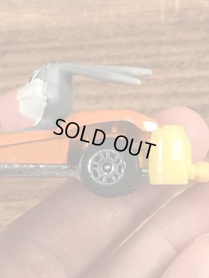 ルーニーテューンズのバッグスバニーのビンテージミニカー