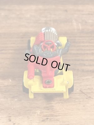 トム＆ジェリーのダイキャスト製のヴィンテージミニカー