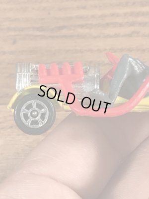 トム＆ジェリーのダイキャスト製のヴィンテージミニカー