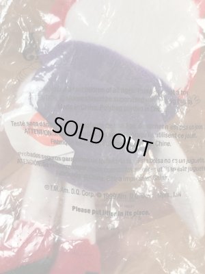 デイリークイーンのストロベリーサンデーのビンテージミニドール