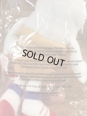 デイリークイーンのアイスクリームコーンのビンテージミニドール