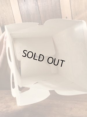 マクドナルドのFeeling Goodのビンテージハッピーミールトイボックス