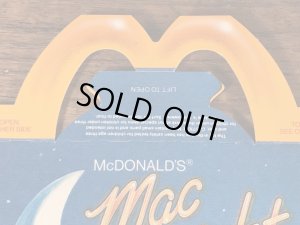 マクドナルドのマックトゥナイトのヴィンテージハッピーミールトイボックス