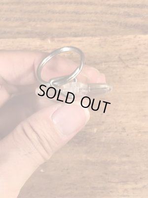 カリフォルニアレーズンのアメフトのビンテージキーホルダー