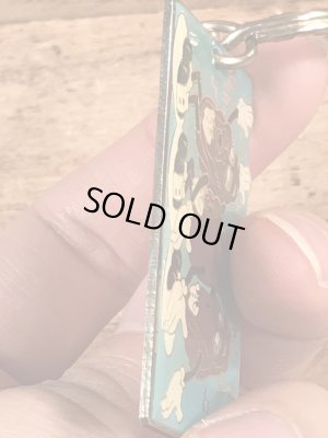 カリフォルニアレーズンのエナメル加工のビンテージキーホルダー