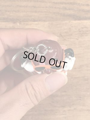 カリフォルニアレーズンのPVCフィギュアのビンテージキーホルダー