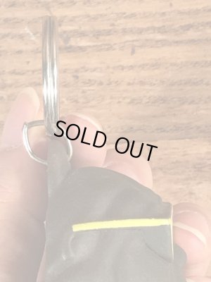 カリフォルニアレーズンに似たコインケースのビンテージキーホルダー