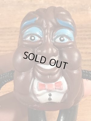 カリフォルニアレーズンに似たビニール製のビンテージドール