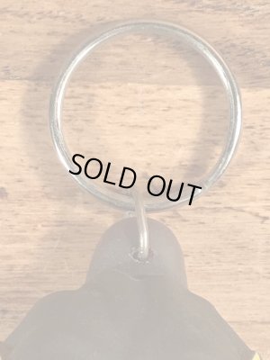 カリフォルニアレーズンに似たコインケースのビンテージキーホルダー