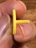 アドバタイジングキャラクターのミスターピーナッツのヴィンテージプラスチックピン