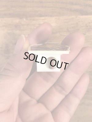 企業キャラクターのミスターピーナッツのヴィンテージペンシルシャープナー