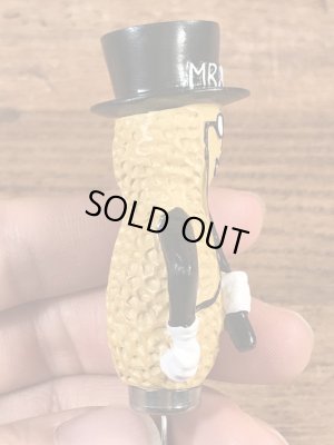 企業キャラクターのミスターピーナッツのビンテージバターナイフ