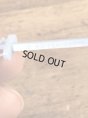 アドバタイジングキャラクターのミスターピーナッツのビンテージフルーツピック