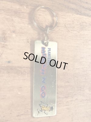 企業キャラクターのミスターピーナッツのビンテージキーホルダー