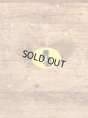 企業キャラクターのミスターピーナッツのビンテージプラスチックピン