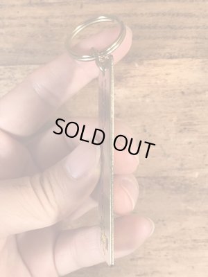 企業キャラクターのミスターピーナッツのビンテージキーホルダー