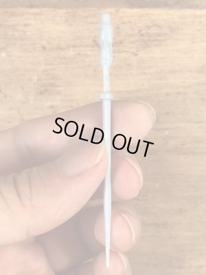 企業キャラクターのミスターピーナッツのヴィンテージカクテルスティック