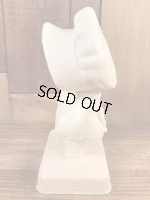 ドゥーボーイの女の子のヴィンテージビニールドール