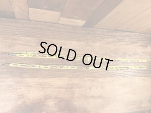 企業キャラクターのミスターピーナッツのビンテージ靴紐