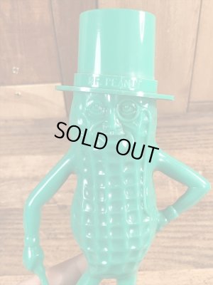 アドバタイジングキャラクターのミスターピーナッツのヴィンテージコインバンクドール