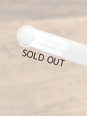 アドバタイジングキャラクターのミスターピーナッツのビンテージマドラー