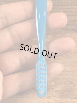 企業キャラクターのミスターピーナッツのヴィンテージ歯ブラシ