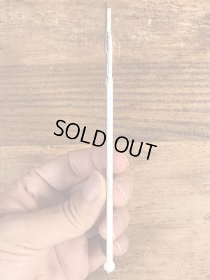 企業キャラクターのミスターピーナッツのビンテージマドラー