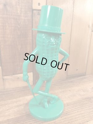 企業キャラクターのミスターピーナッツのビンテージ貯金箱フィギュア