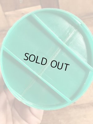 企業キャラクターのミスターピーナッツのビンテージ貯金箱フィギュア