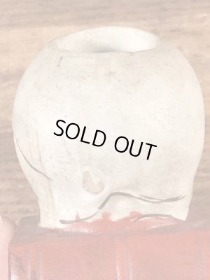 スカルオンブックの顎揺れするビンテージマッチホルダー