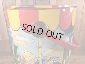 企業キャラクターのスクワートボーイのビンテージクーラーボックス