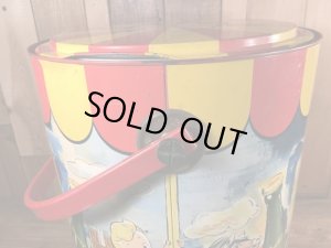 企業キャラクターのスクワートボーイのビンテージクーラーボックス