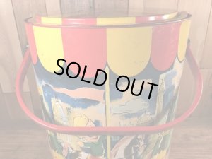 企業キャラクターのスクワートボーイのビンテージクーラーボックス