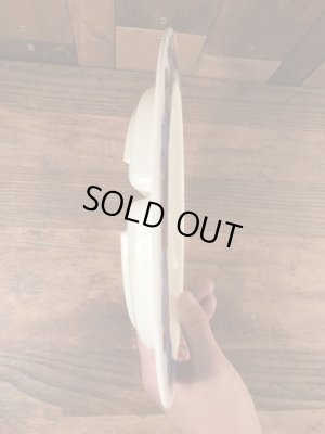 イーティーのプラスチック製のビンテージプレート