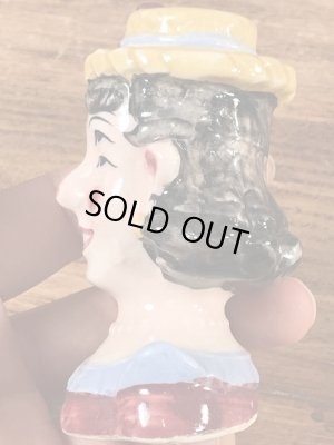 4つ目のおじさんとおばさんのヴィンテージソルト＆ペッパー