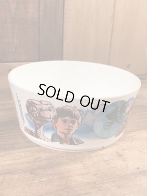 イーティーのプラスチック製のビンテージボウル