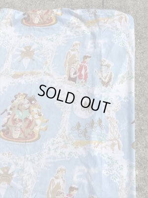 イーティーのツインサイズのビンテージボックスシーツ