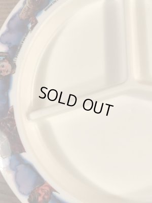 イーティーのプラスチック製のビンテージプレート