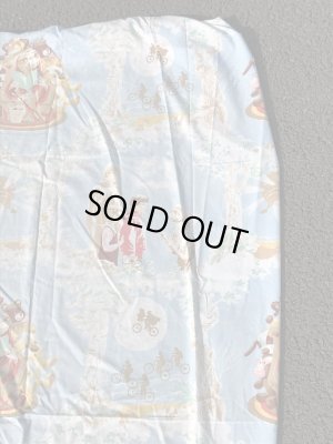 イーティーのツインサイズのビンテージボックスシーツ