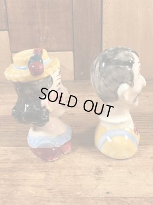 酔っ払いの四つ目のビンテージ塩コショウ入れ