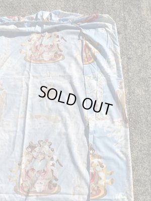 イーティーのツインサイズのビンテージボックスシーツ